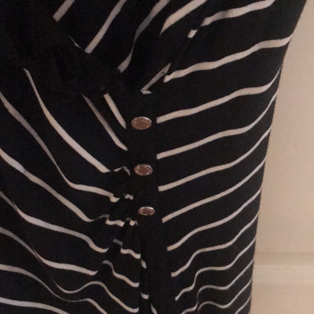 Blouse - Picture 2 of 3